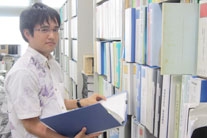 沖縄県環境生活部環境政策課環境評価班主任 新城洋明