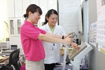 医療法人六人会　ロクト整形外科クリニック 與那覇由希