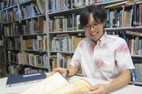 那覇市歴史博物館　非常勤学芸員 喜納大作