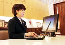 沖縄ワタベウェディング株式会社 比嘉　明日香