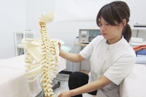 おなが整骨院 夏秋友美