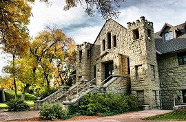 ロッキー・マウンテン・カレッジ						