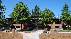 カレッジ・オブ・ザ・シスキュウス